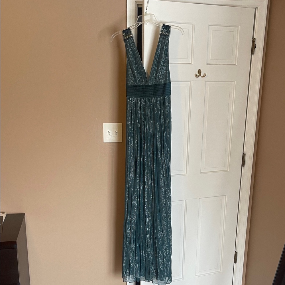 BCBG Elegant Teal Sleeveless Gown